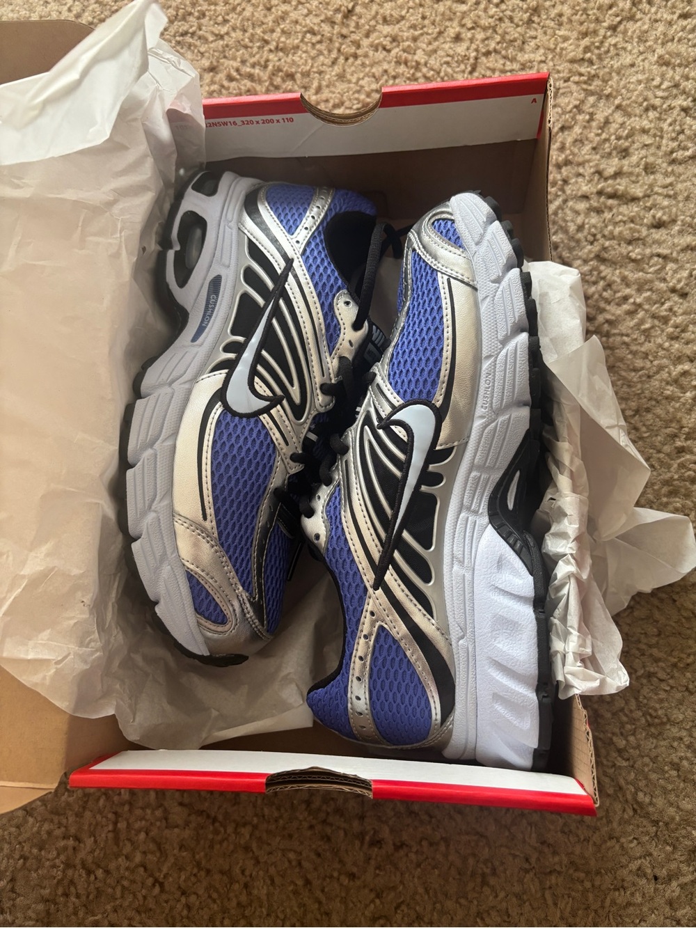 Nike Men's Athletic Running Shoes in Purple, Silver, Black, White